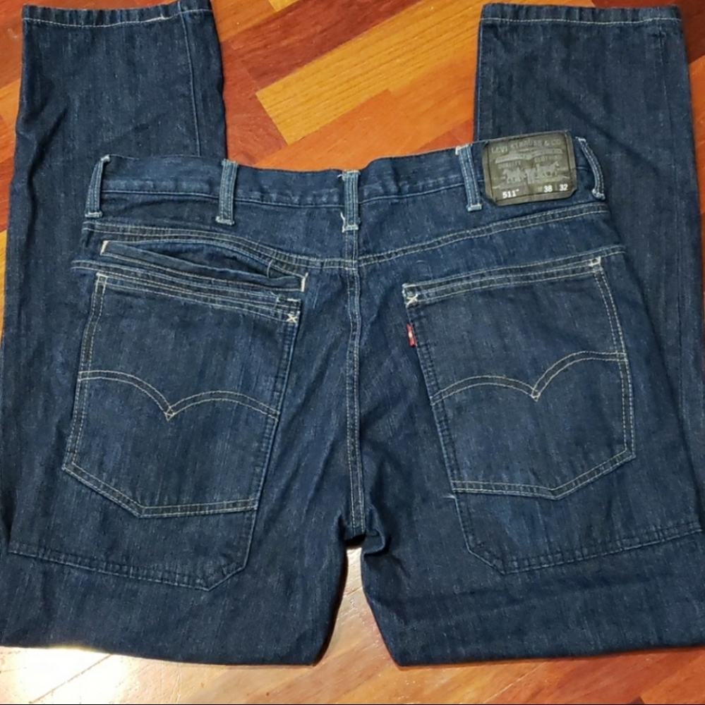 Levi's